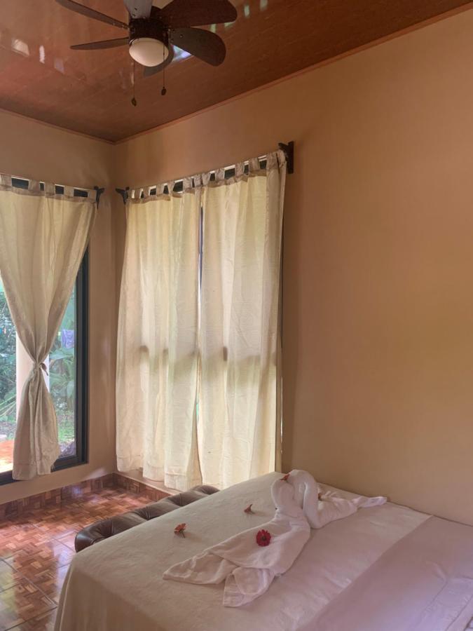 Alma Del Bosque Vacation Home And Apartments Quepos Exterior photo