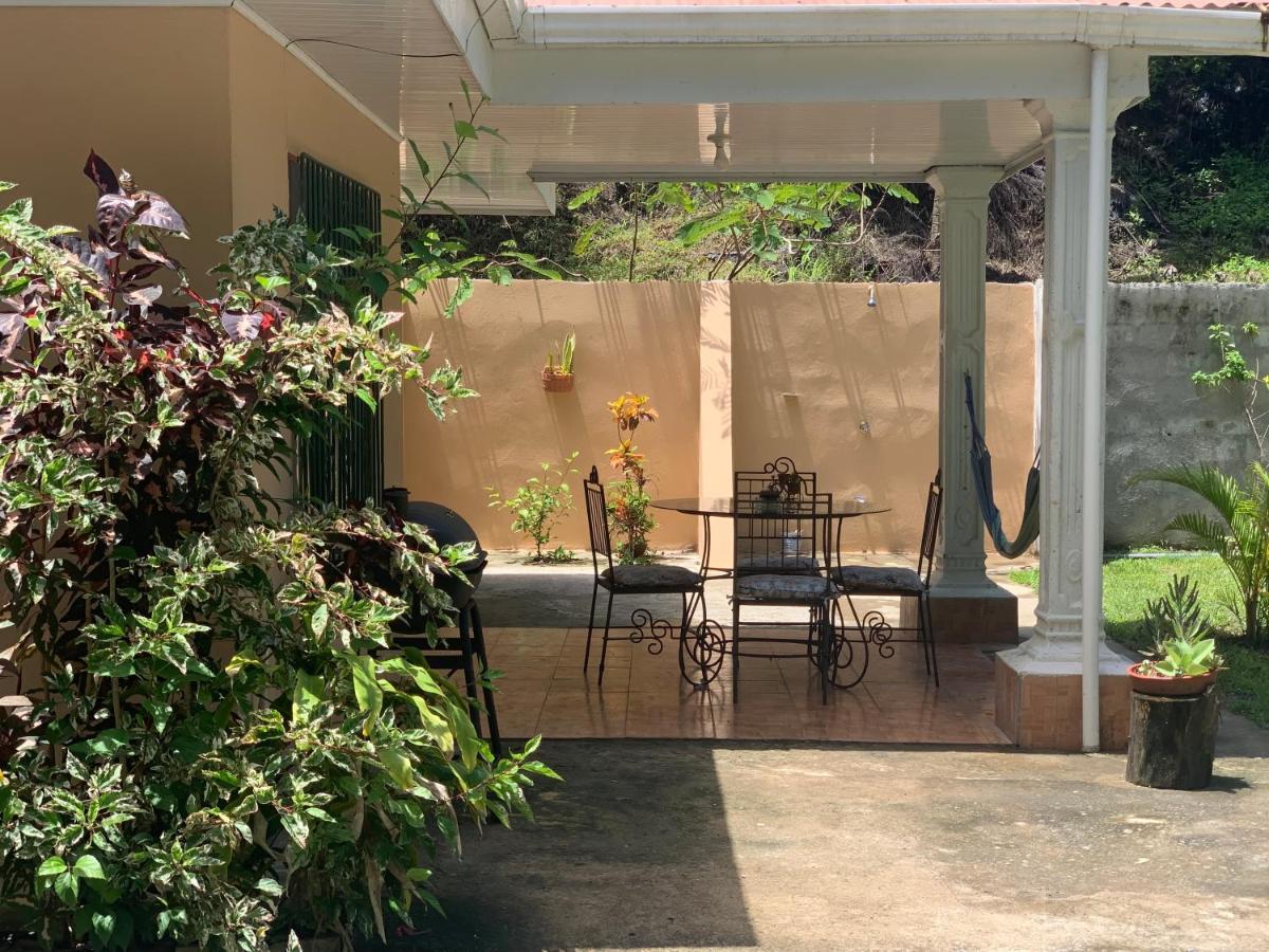 Alma Del Bosque Vacation Home And Apartments Quepos Exterior photo
